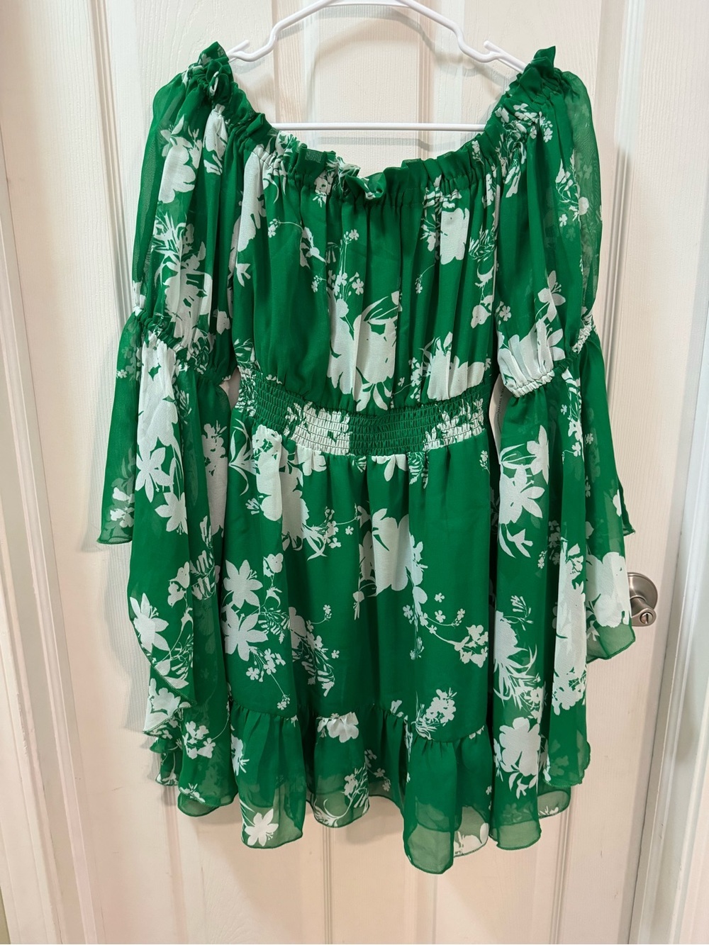 Live 4 Truth Floral Dress Size M